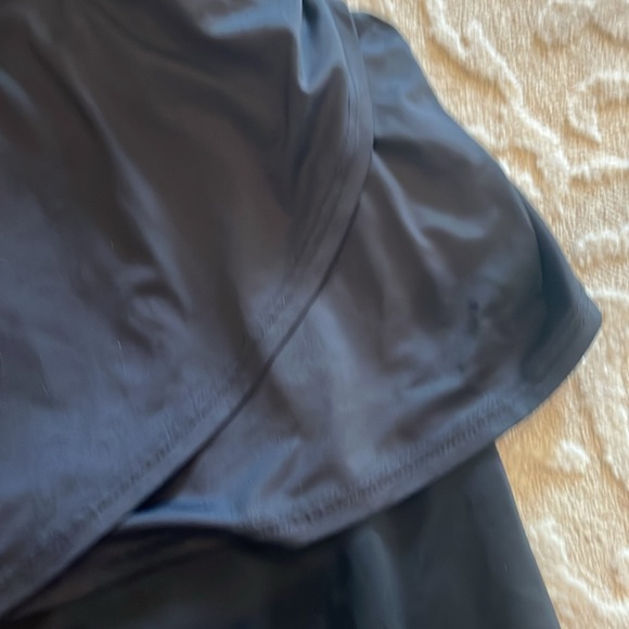 Land’s End Modest Swimwear or Yogawear - Picture 4 of 5